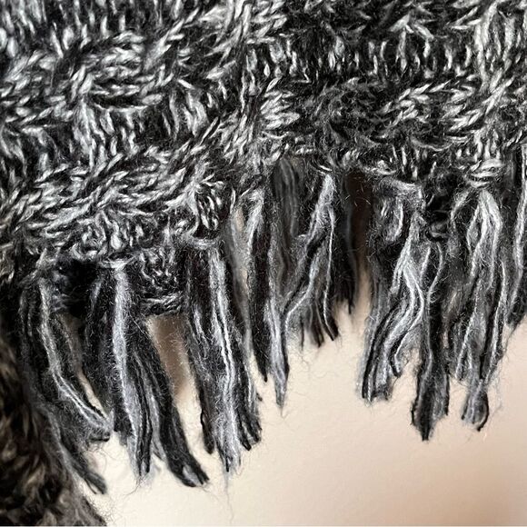 Do Everything In Love Turtleneck Black Poncho Sweater with Fringe One Size - Picture 8 of 8